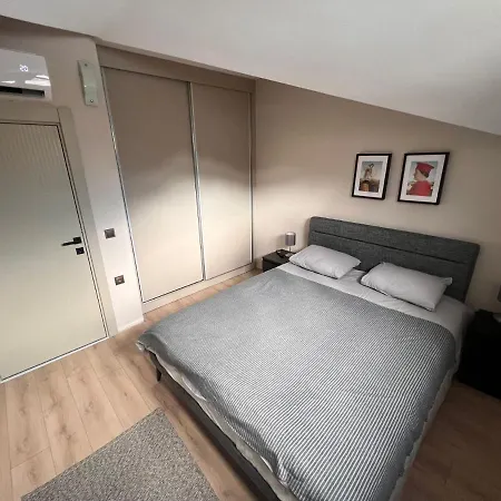 Green Apartman *